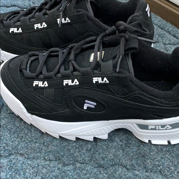 Black Filas - Picture 2 of 3